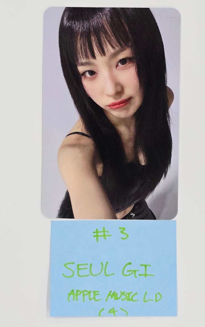 IRENE &amp; SEULGI (Of Red Velvet ) "TILT" - Apple Music Lucky Draw Event Photocard [25.6.2]