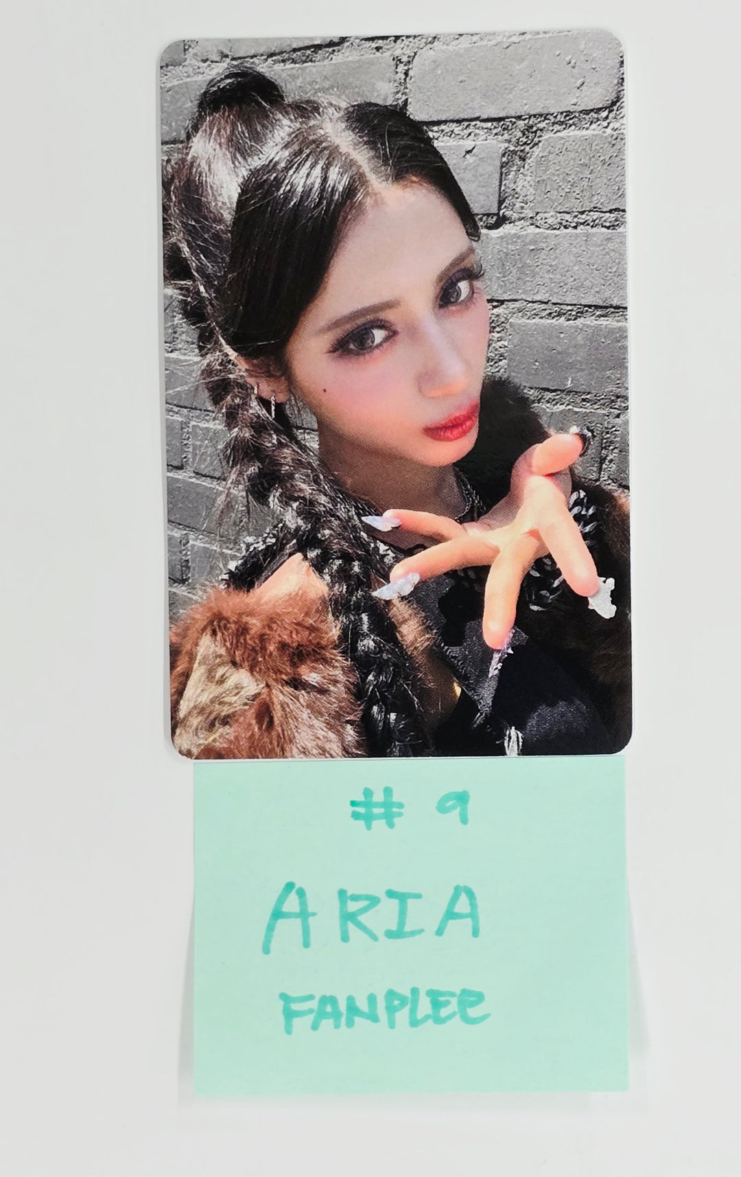 X:IN "Defend Myself" - Fan Plee Fansign Event Photocard [25.6.2]