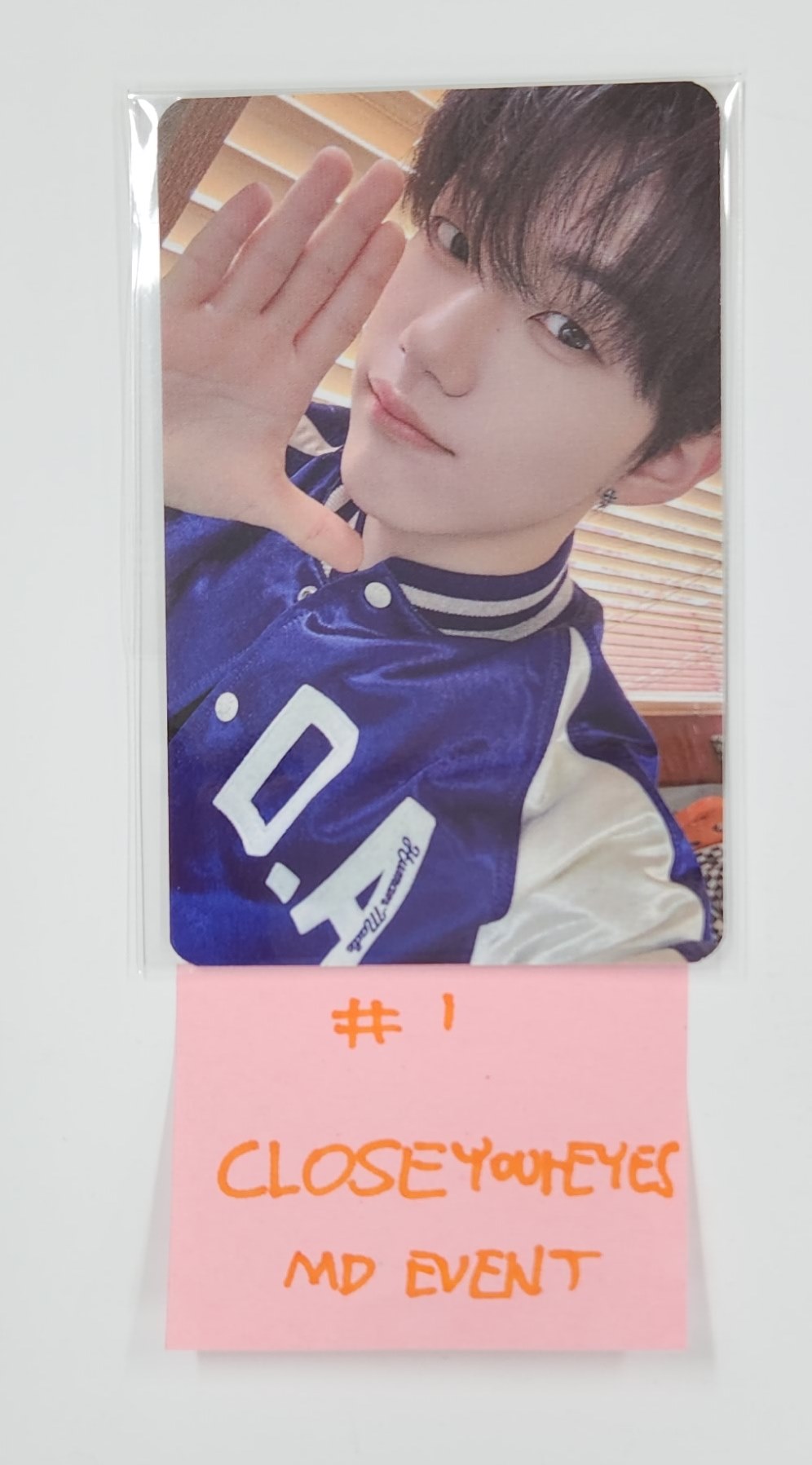 CLOSE YOUR EYES "CLOSER TO MY ARCHIVE" - MD Event Photocard [25.6.5]