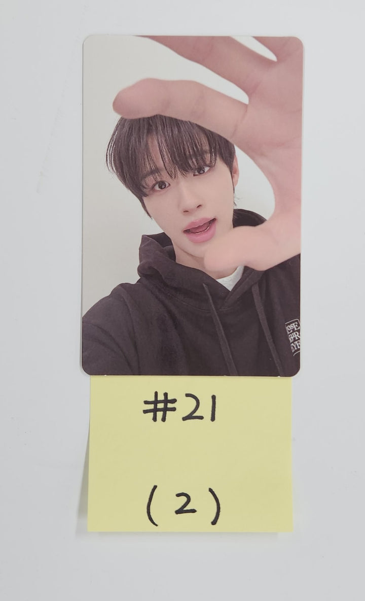 CLOSE YOUR EYES "CLOSER TO MY ARCHIVE" - Official Trading Photocard [25.6.5]