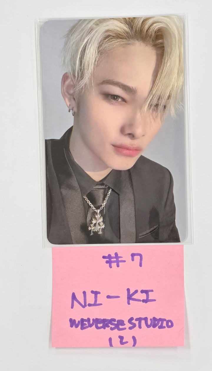 Enhypen "Desire : Unleash" - Weverse Shop Pre-Order Benefit (Studio Choom) Photocard [25.6.13]
