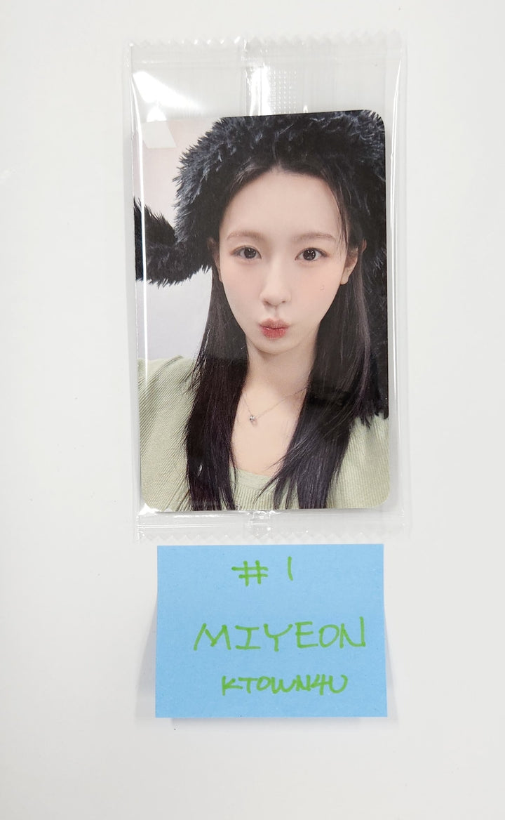 I-DLE "We are" - Ktown4U Fansign Event Photocard Round 2 [25.6.18]