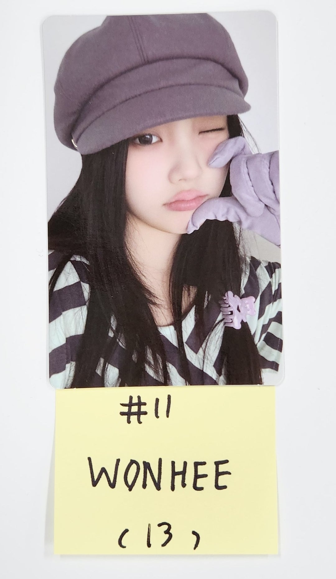 ILLIT "bomb" - Official Photocard [B] [25.6.18]
