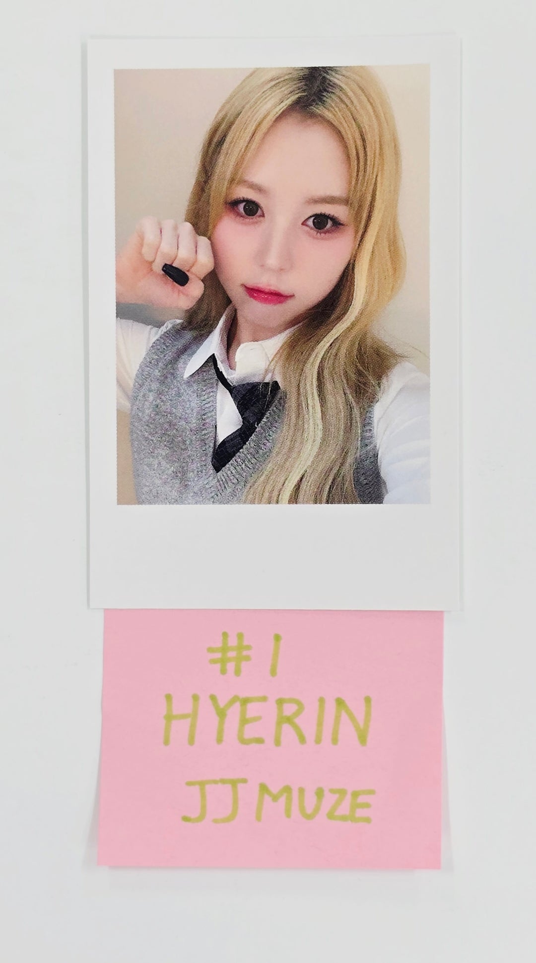 TripleS "ASSEMBLE25" - JJ Muze Fansign Event Photocard [25.6.19]