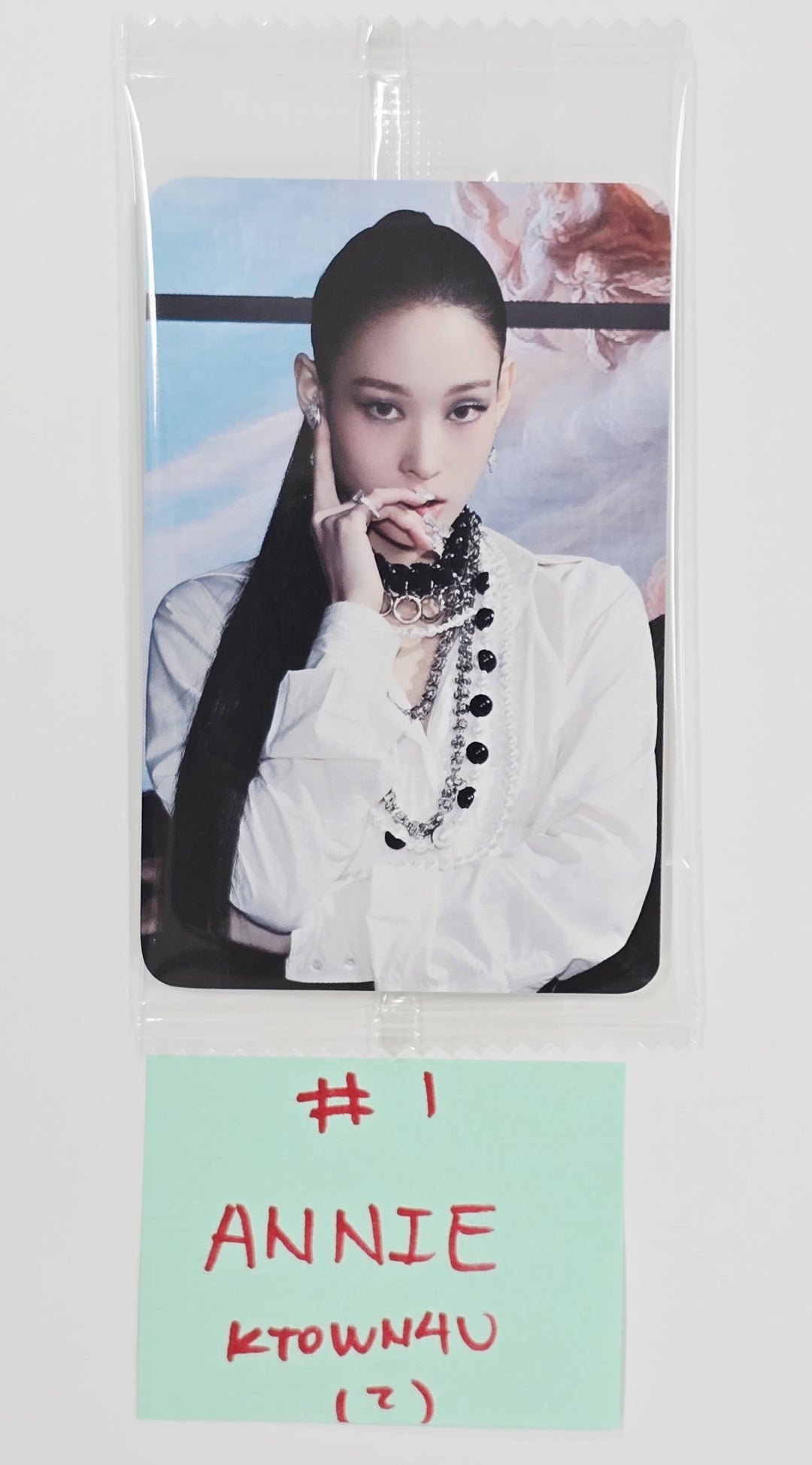 ALLDAY PROJECT "FAMOUS" - Ktown4U Special Gift Photocard [25.6.25]