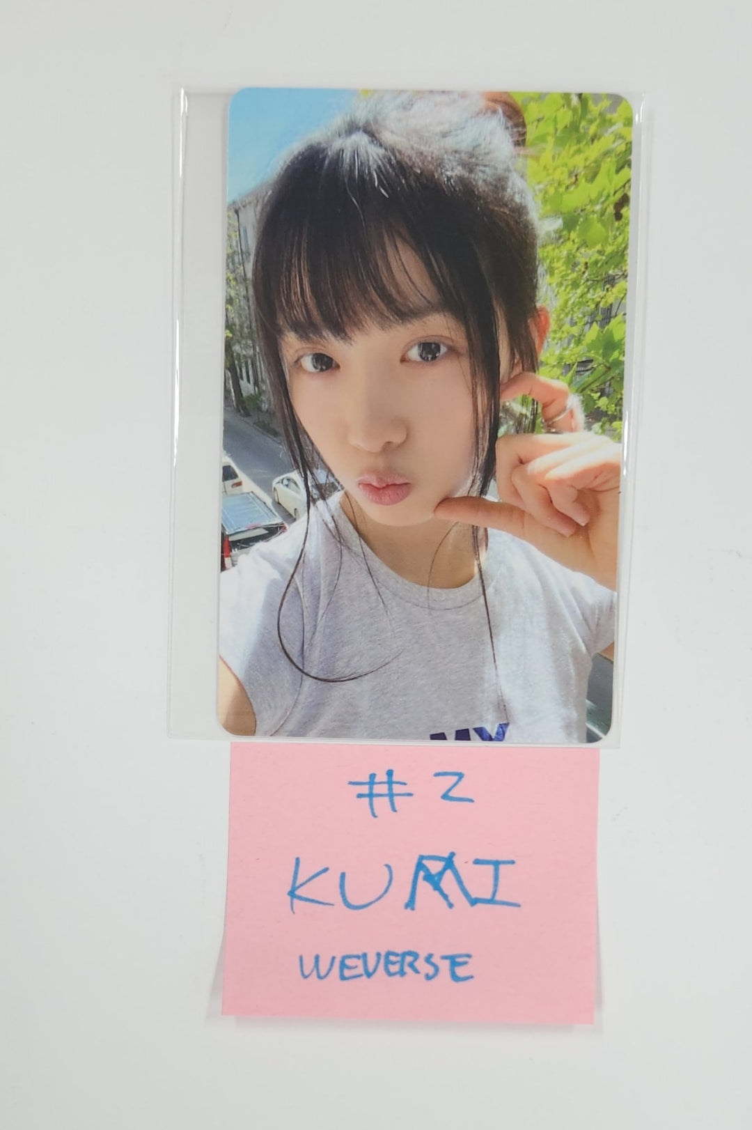 Baby DONT Cry "F Girl" - Weverse Shop Pre-Order Benefit Photocard [25.6.26]