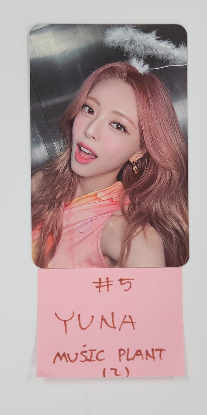 ITZY "Girls Will Be Girls" - Music Plant Pre-Order Benefit Photocard [25.6.26]