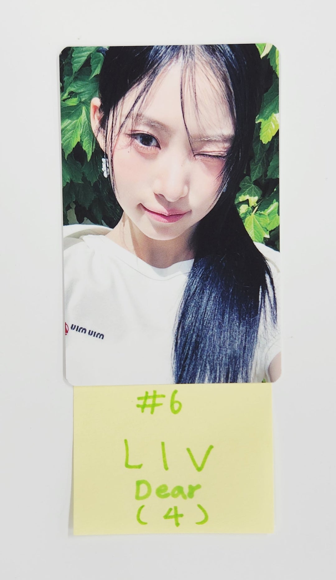 RESCENE "Dearest" - Official Photocard (QR Ver.) [Dear Ver.] [25.7.3]