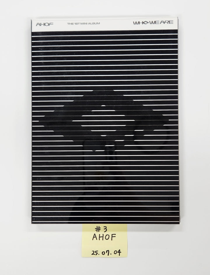 AHOF "WHO WE ARE" - Hand Autographed(Signed) Promo Album [25.7.4]