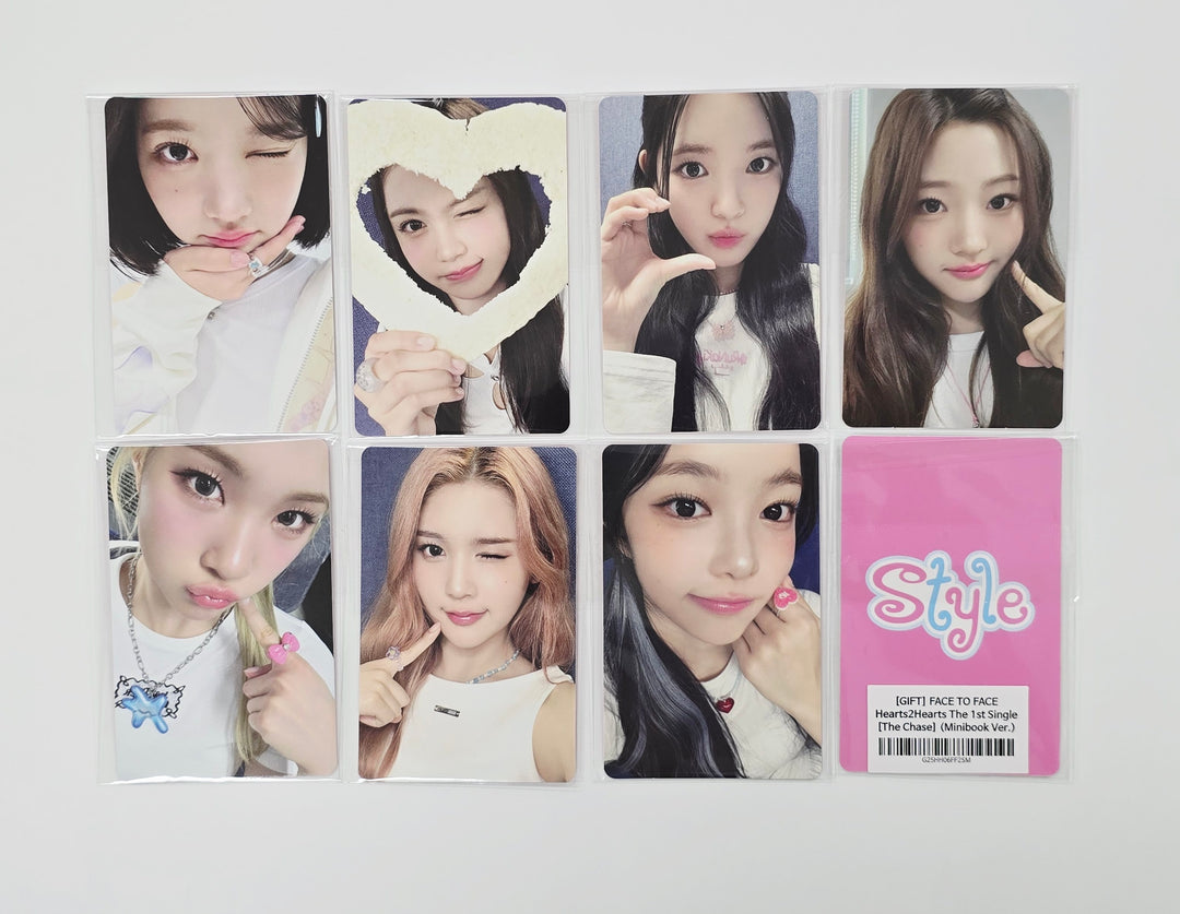 Hearts2Hearts "STYLE" - SM Town Gift Photocard [25.7.7]