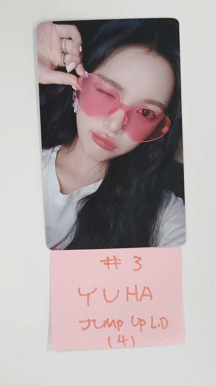 Hearts2Hearts "STYLE" - Jump Up Lucky Draw Event Photocard [25.7.10]