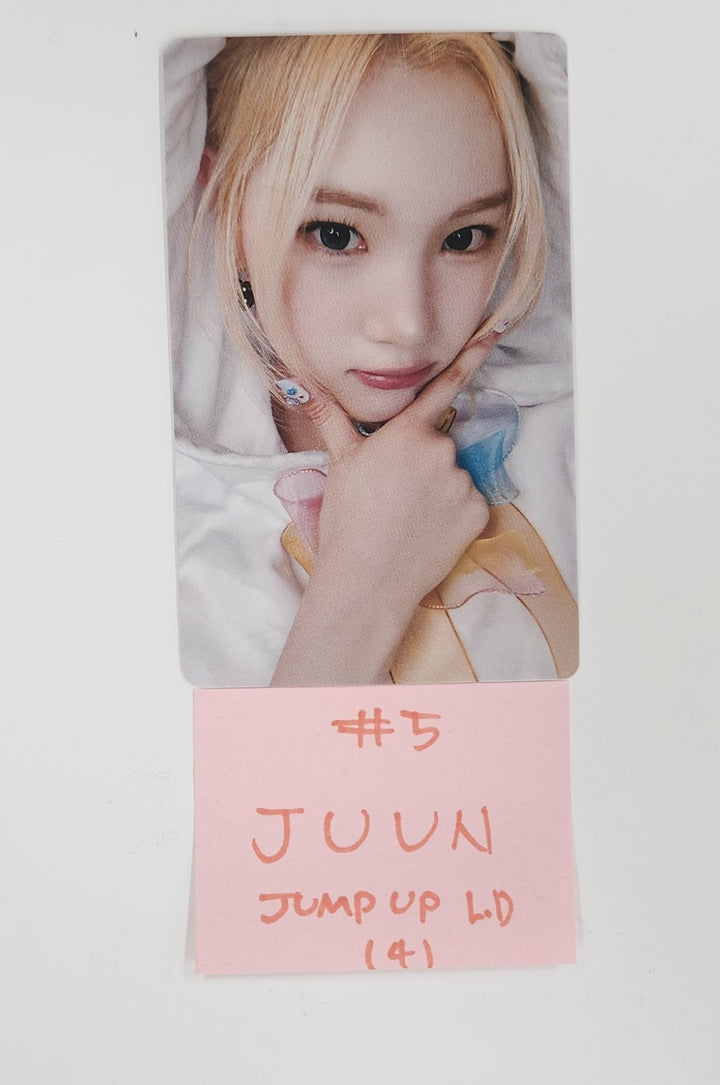 Hearts2Hearts "STYLE" - Jump Up Lucky Draw Event Photocard [25.7.10]