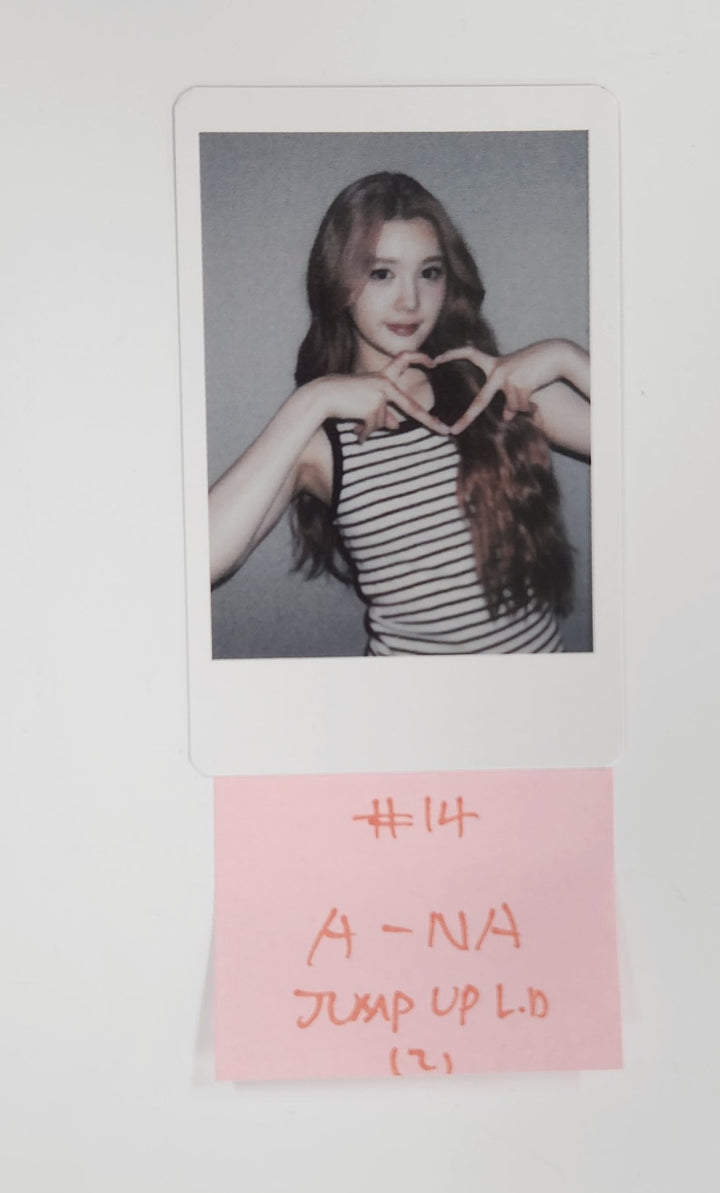 Hearts2Hearts "STYLE" - Jump Up Lucky Draw Event Photocard [25.7.10]