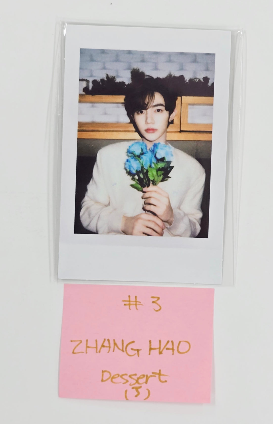 ZeroBaseOne x Our Bakery "Our Blue Bakery" - 2nd Anniversary Pop-Up Dessert Event Photocard [25.7.10]