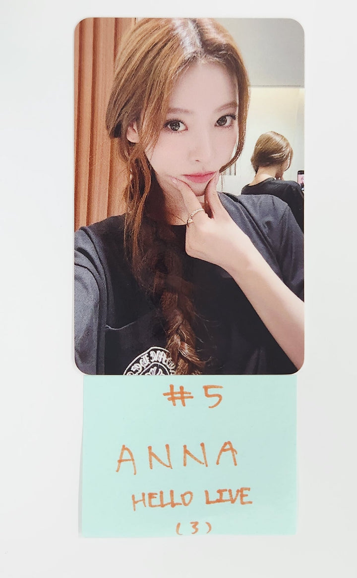 MEOVV "MY EYES OPEN VVIDE" -  Hello Live Fansign Event Photocard [25.7.11]