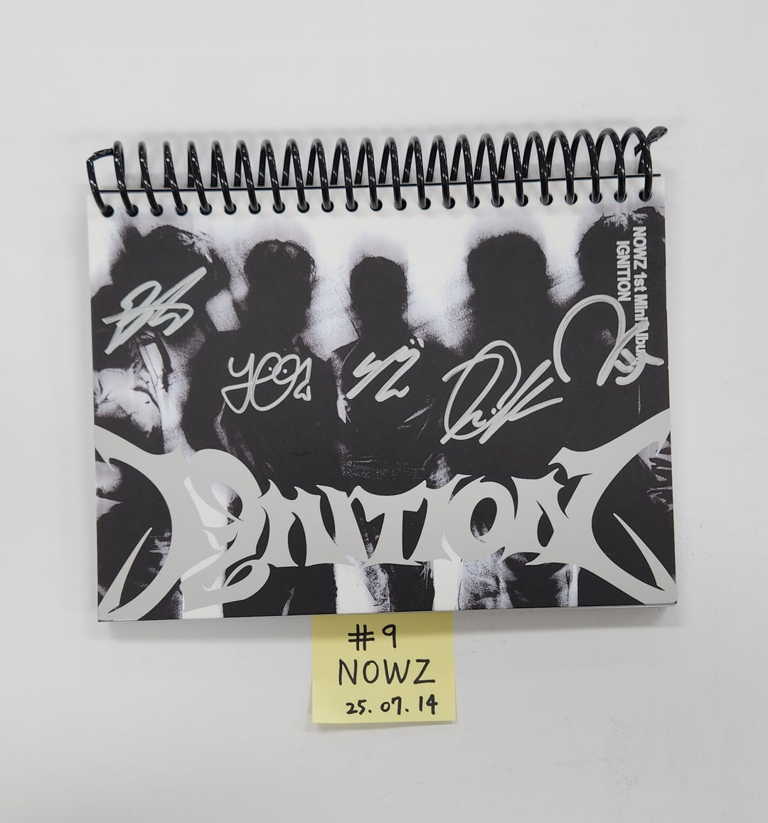 AHOF "WHO WE ARE", NOWZ "IGNITION" - Hand Autograhped(Signed) Promo Album [25.7.14]