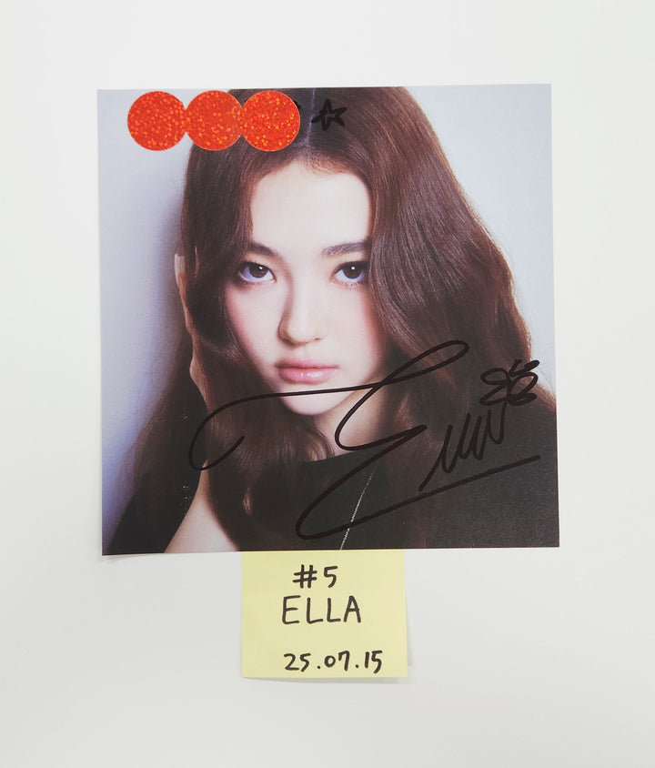 MEOVV "MY EYES OPEN VVIDE" -  A Cut Page From Fansign Event Album [25.7.15]