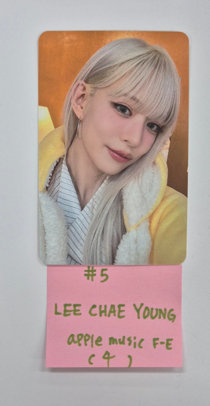 Fromis_9 "From Our 20’s" - Apple Music Fansign Event Photocard [25.7.29]