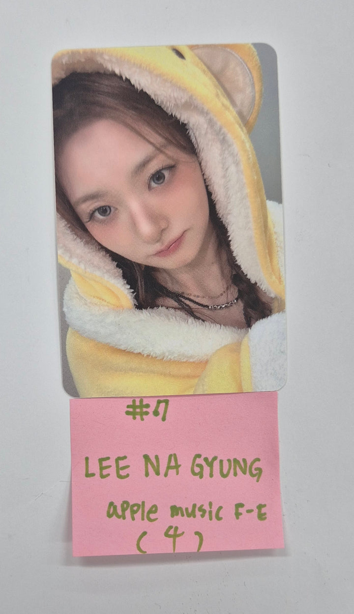 Fromis_9 "From Our 20’s" - Apple Music Fansign Event Photocard [25.7.29]