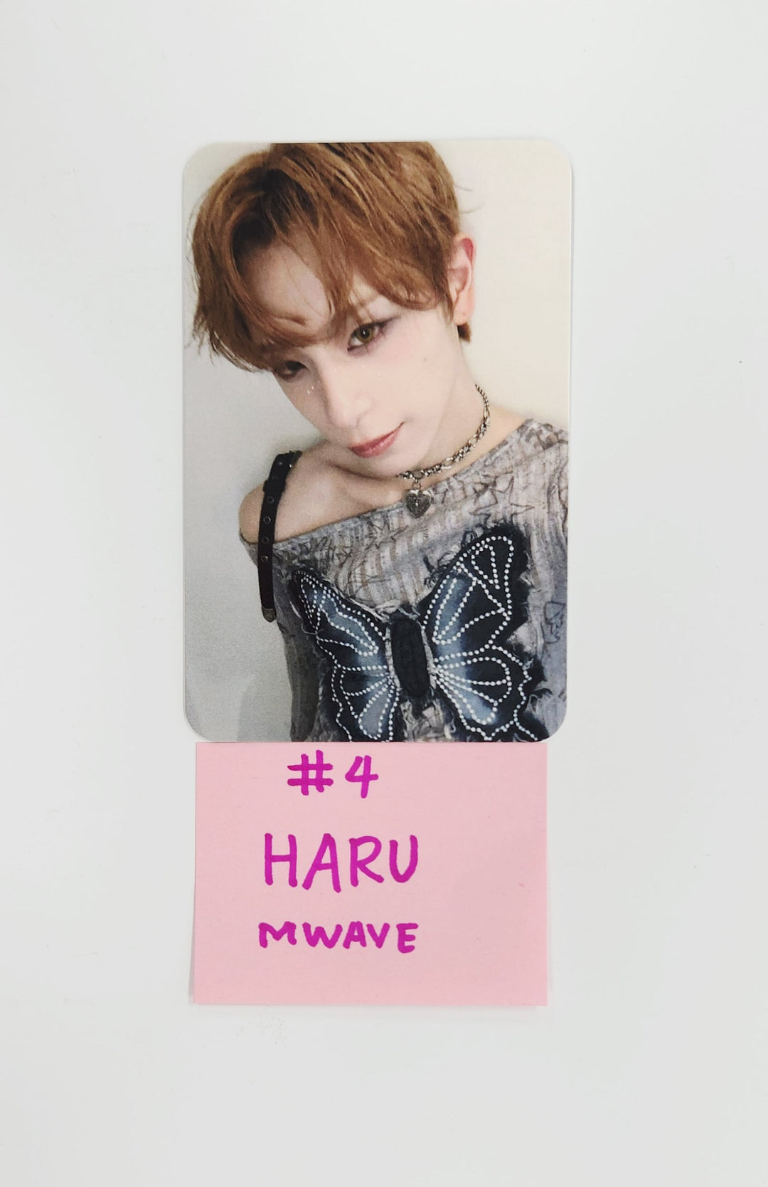 XLOV "I ONE" - Mwave Event Photocard [25.8.5]