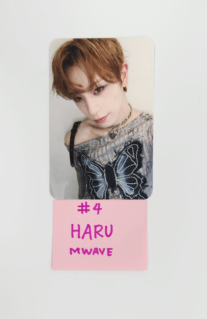 XLOV "I ONE" - Mwave Event Photocard [25.8.5]
