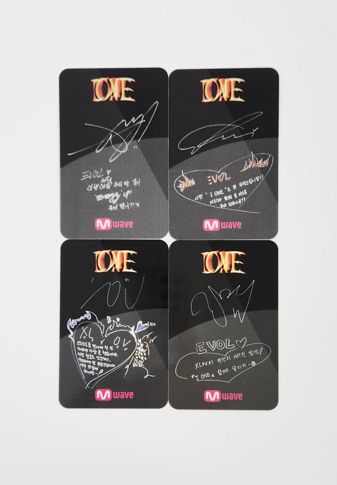 XLOV "I ONE" - Mwave Event Photocard [25.8.5]