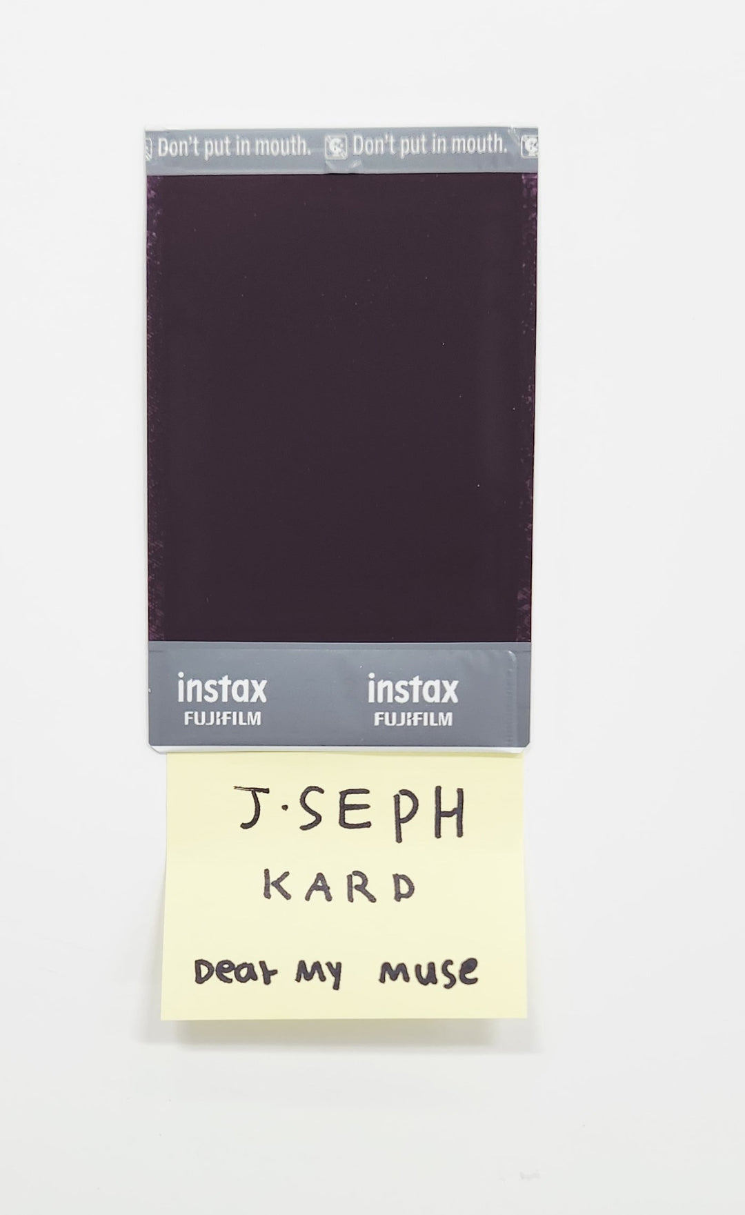 KARD  - Hand Autograhped(Signed) J.seph Polaroid &amp; Hand Autograhped(Signed) Paper set(4ea) [25.8.6]
