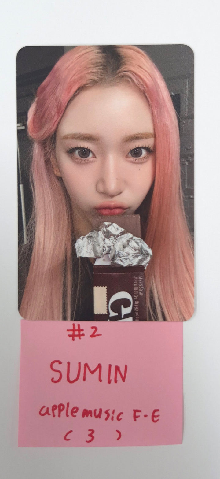STAYC "I WANT IT" - Apple Music Fansign Event Photocard [25.8.8]