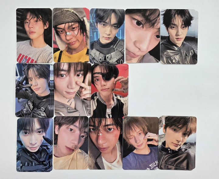 TXT "TOGETHER" - Official Photocard (mini book keyring ver.) [25.8.11]