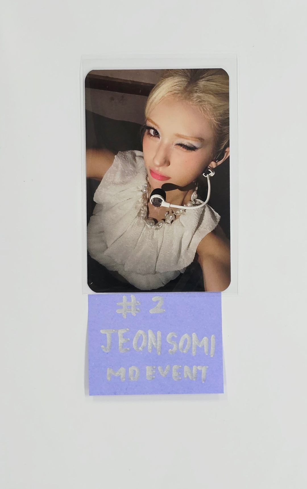 JEON SOMI "Chaotic &amp; Confused" - Olive Young MD Event Photocard [25.08.18]