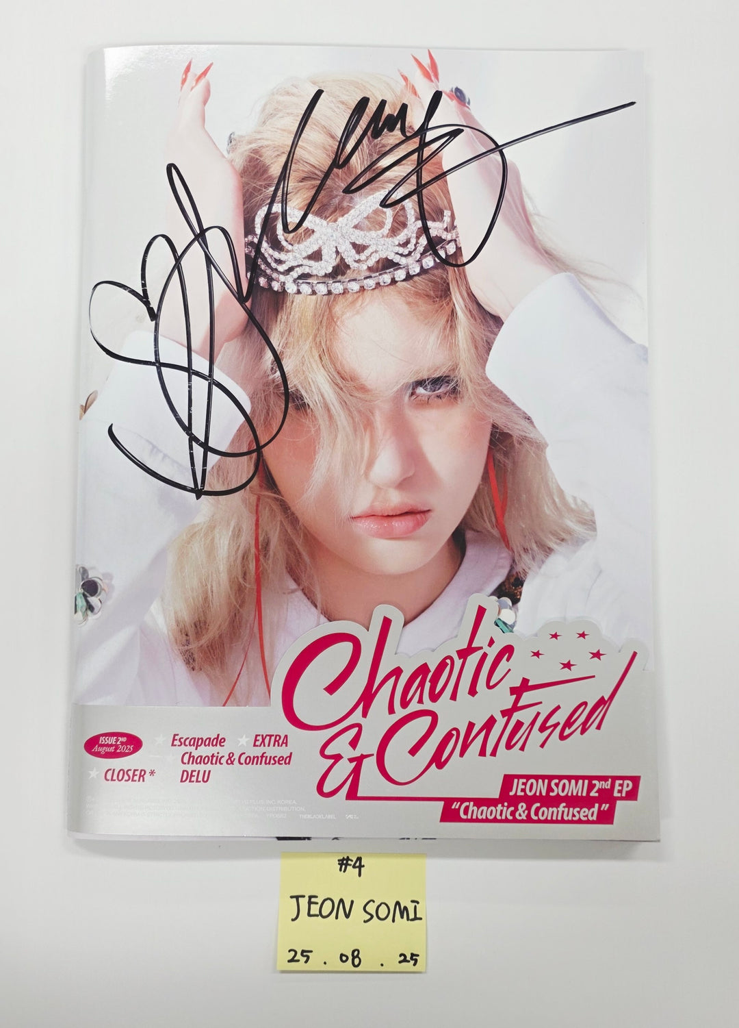 JEON SOMI "Chaotic &amp; Confused", Kep1er "BUBBLE GUM", Moonbyul "laundri"- Hand Autograhped(Signed) Promo Album [25.8.25]