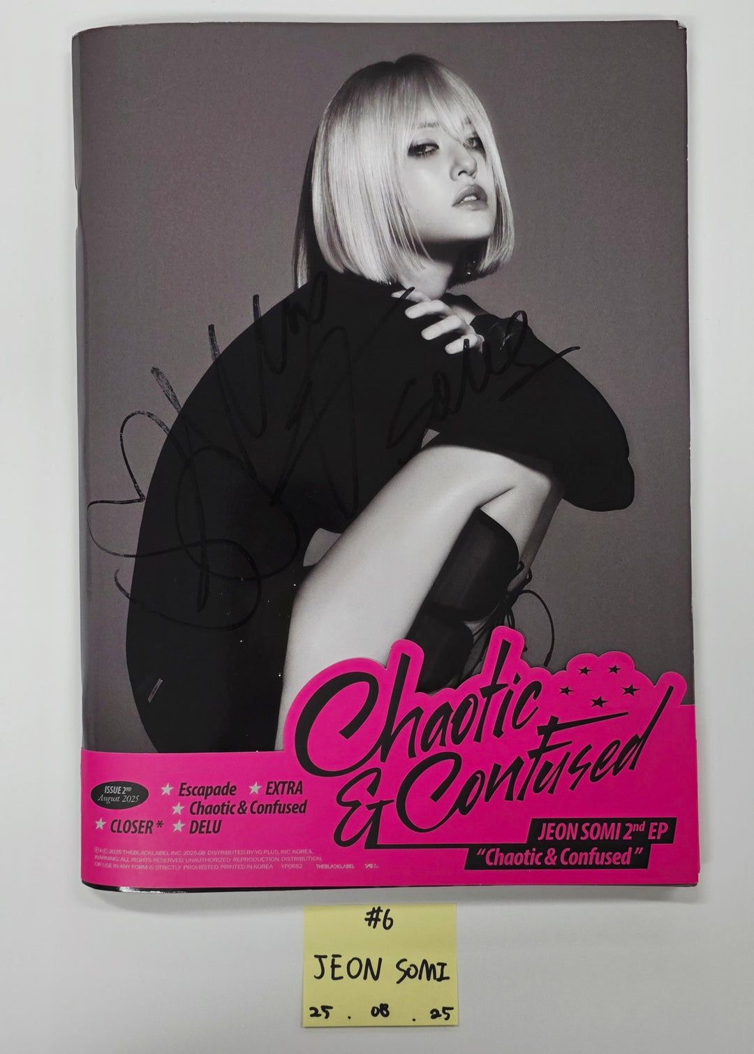 JEON SOMI "Chaotic &amp; Confused", Kep1er "BUBBLE GUM", Moonbyul "laundri"- Hand Autograhped(Signed) Promo Album [25.8.25]