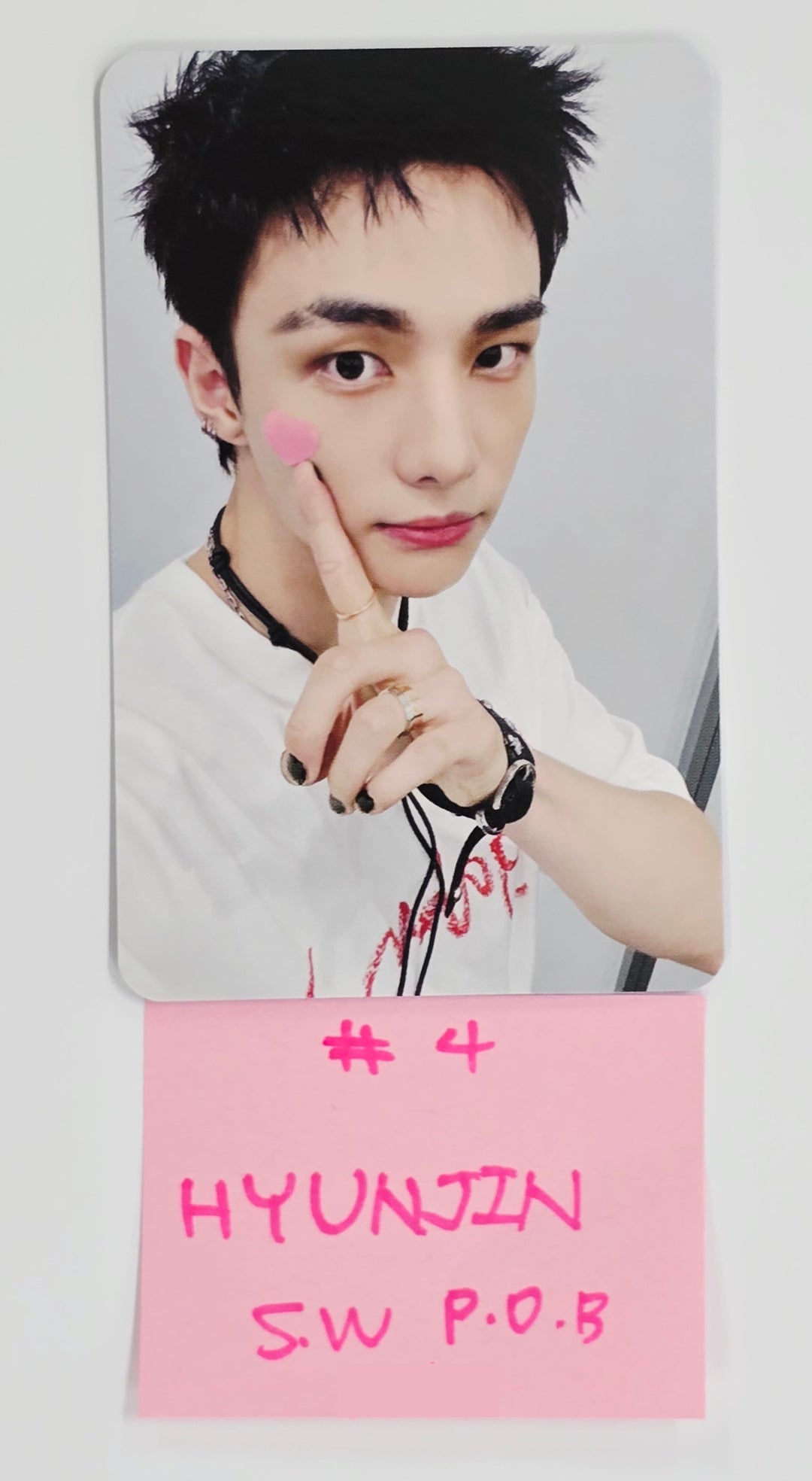 Stray Kids "KARMA" - Soundwave Pre-Order Benefit Photocard [Restocked 9/1] [25.8.25]