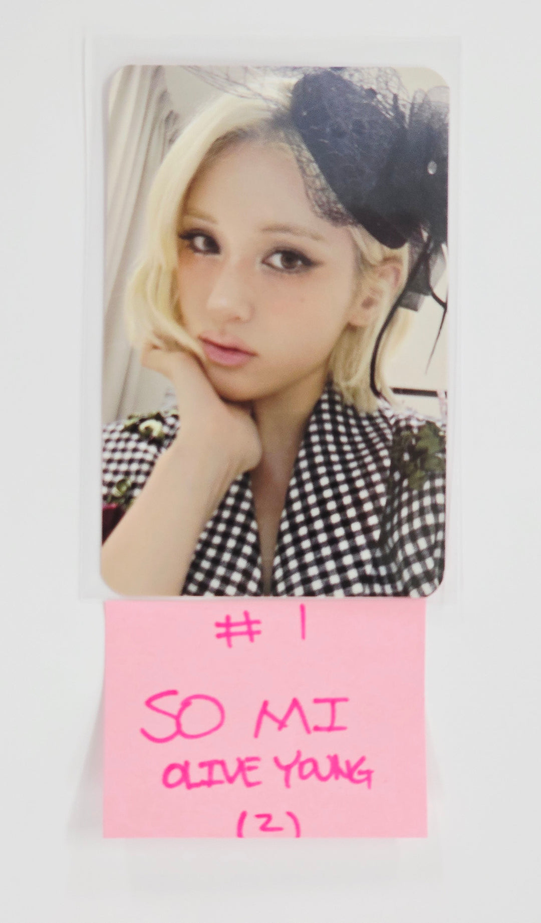 JEON SOMI "Chaotic &amp; Confused" - Olive Young Event Photocard [25.8.25]