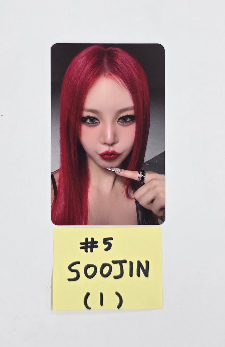 SOOJIN "BADITUDE " - Official Photocard (Restocked9/10) [25.9.5]
