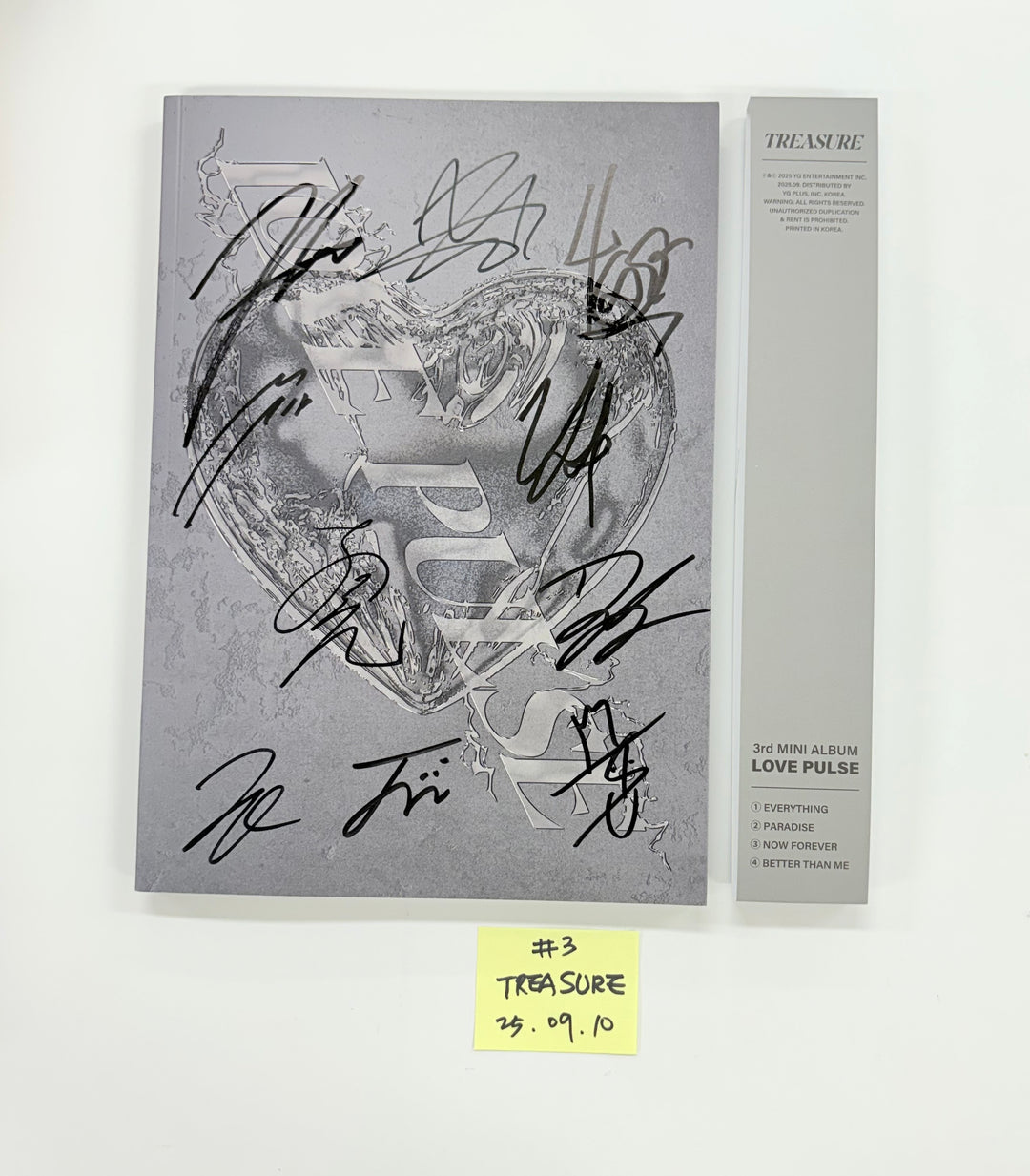 TREASURE "LOVE PULSE" - Hand Autograhped(Signed) Promo Album (METAL VER.) [25.9.10]
