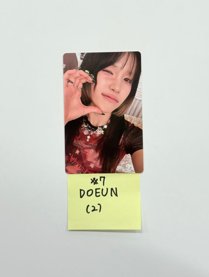 YOUNG POSSE "Growing Pain pt.1 : FREE" - Official Photocard [Sticker Book ver.] [25.9.12]