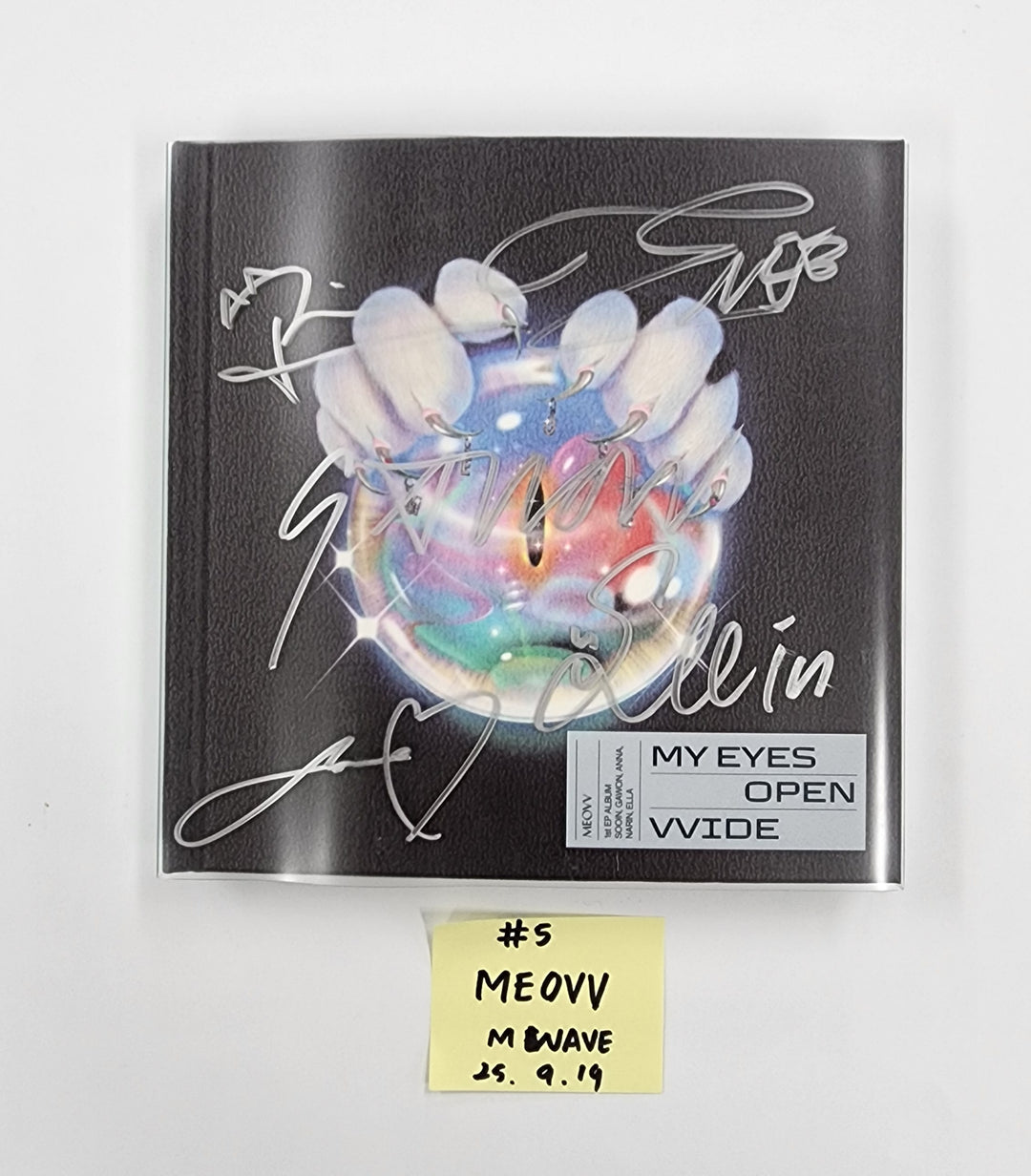 MEOVV 1st EP "MY EYES OPEN VVIDE’" - MWAVE Hand Authgraphed (Signed) Album  [25.9.19]