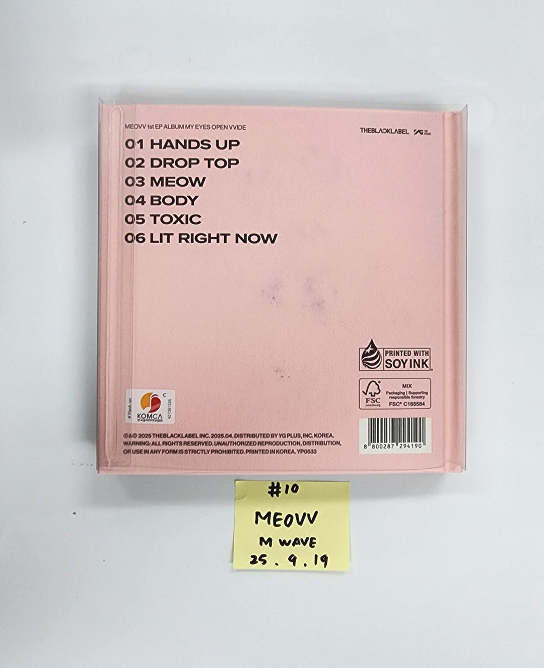 MEOVV 1st EP "MY EYES OPEN VVIDE’" - MWAVE Hand Authgraphed (Signed) Album  [25.9.19]
