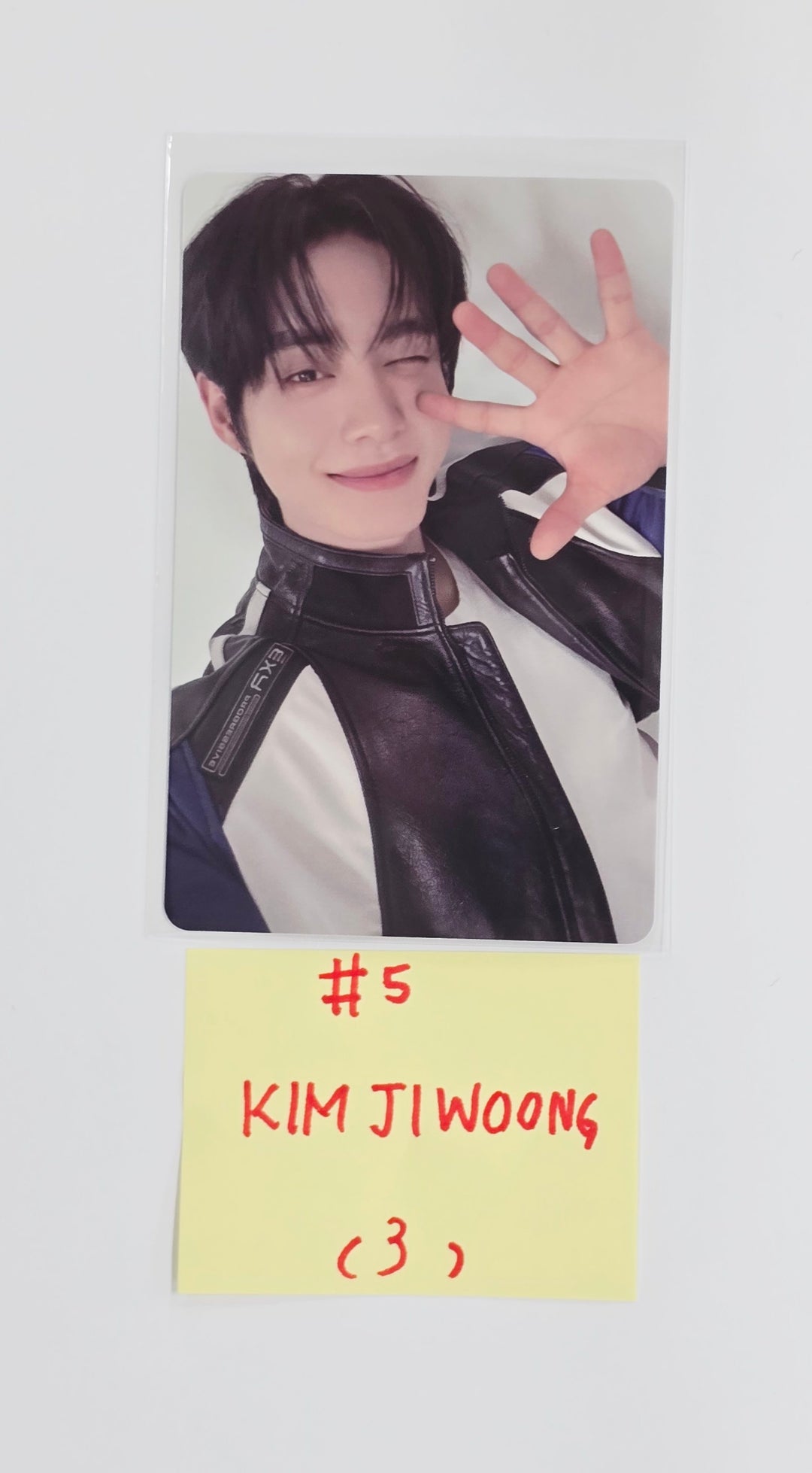 ZEROBASEONE(ZB1) - 2025 ZEROBASEONE World Tour "HERE &amp; NOW" in Seoul Trading Photocard ver.1 [25.10.10]