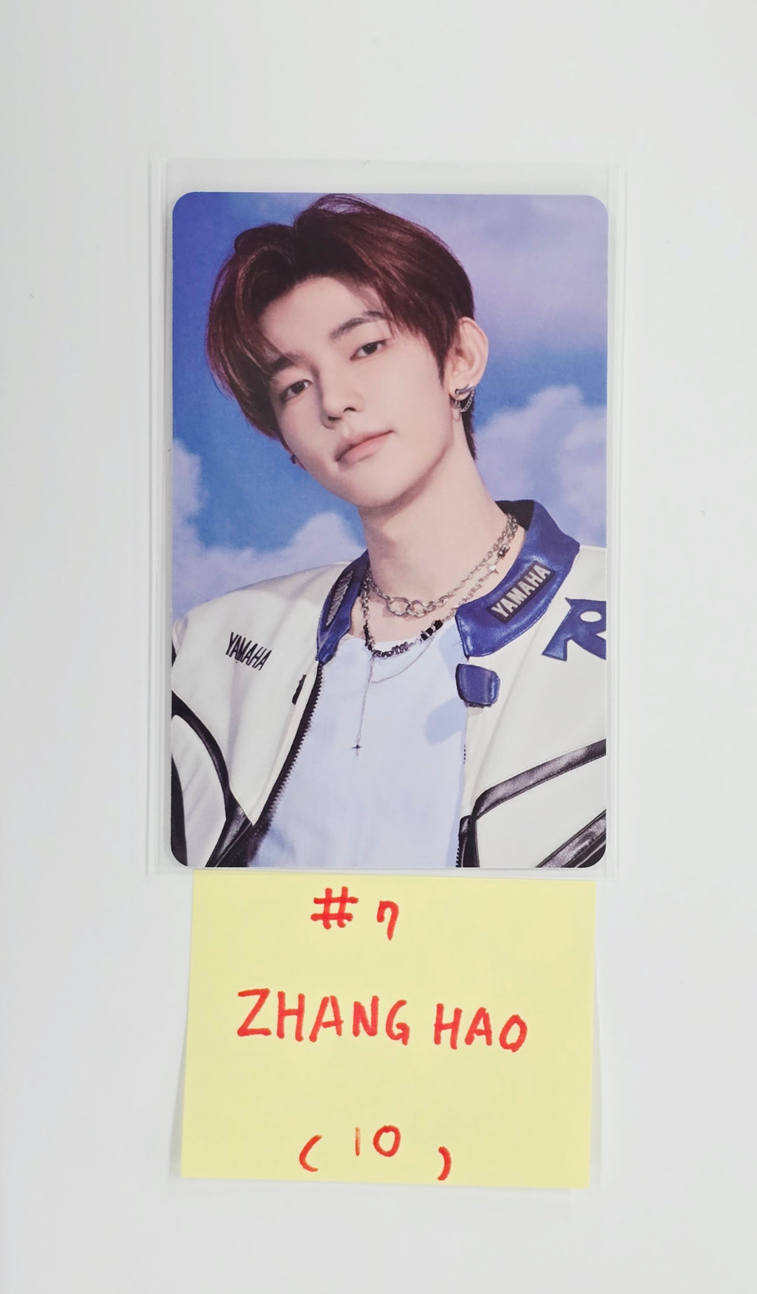 ZEROBASEONE(ZB1) - 2025 ZEROBASEONE World Tour "HERE &amp; NOW" in Seoul Trading Photocard ver.1 [25.10.10]