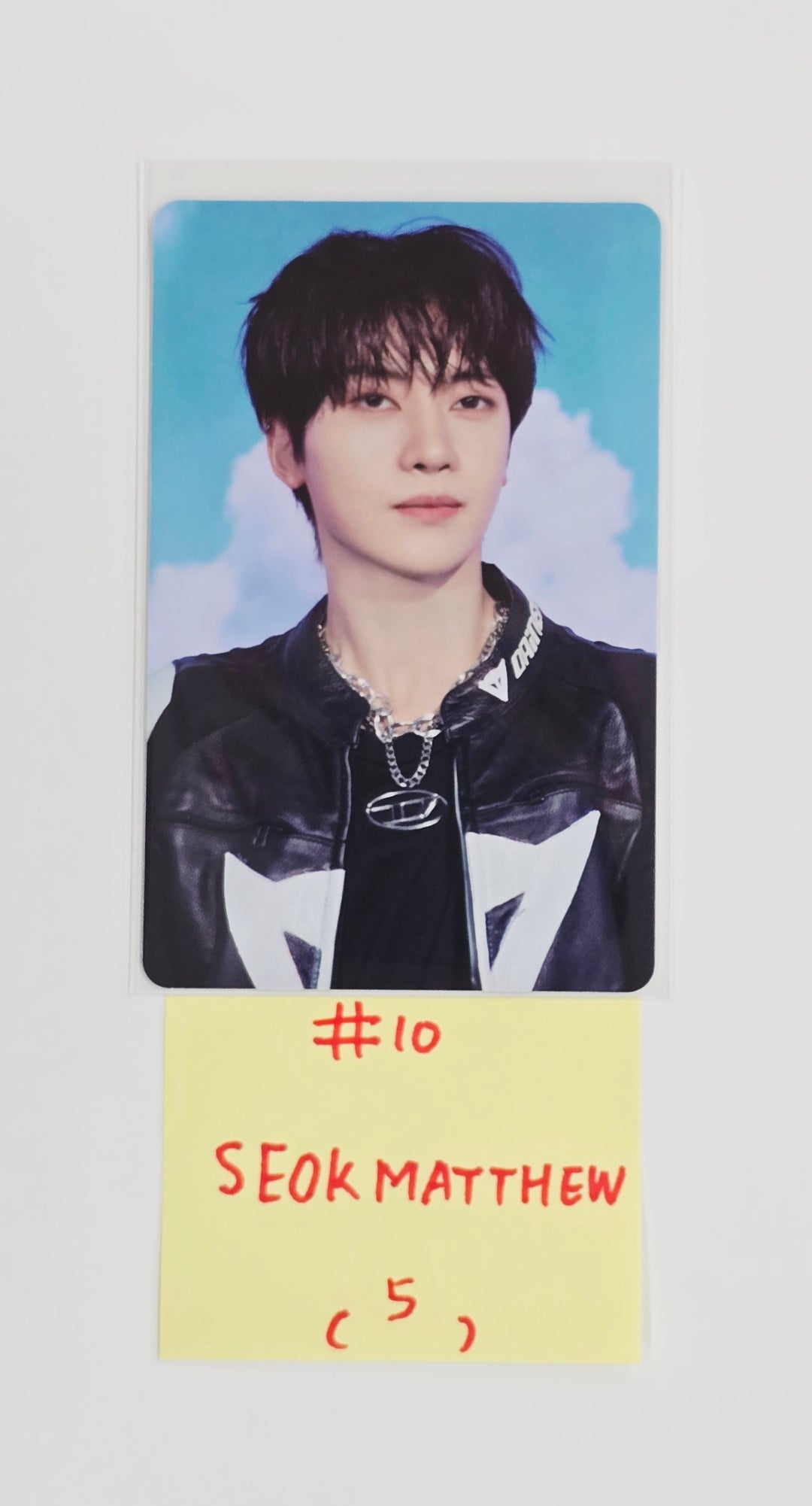 ZEROBASEONE(ZB1) - 2025 ZEROBASEONE World Tour "HERE &amp; NOW" in Seoul Trading Photocard ver.1 [25.10.10]