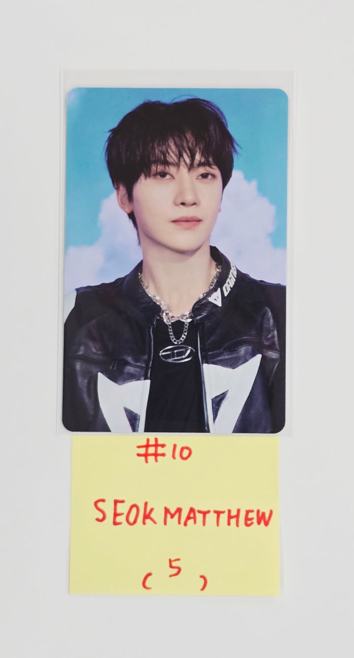 ZEROBASEONE(ZB1) - 2025 ZEROBASEONE World Tour "HERE &amp; NOW" in Seoul Trading Photocard ver.1 [25.10.10]