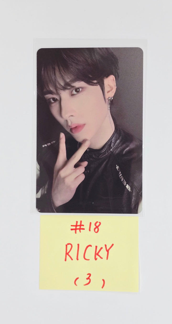 ZEROBASEONE(ZB1) - 2025 ZEROBASEONE World Tour "HERE &amp; NOW" in Seoul Trading Photocard ver.1 [25.10.10]