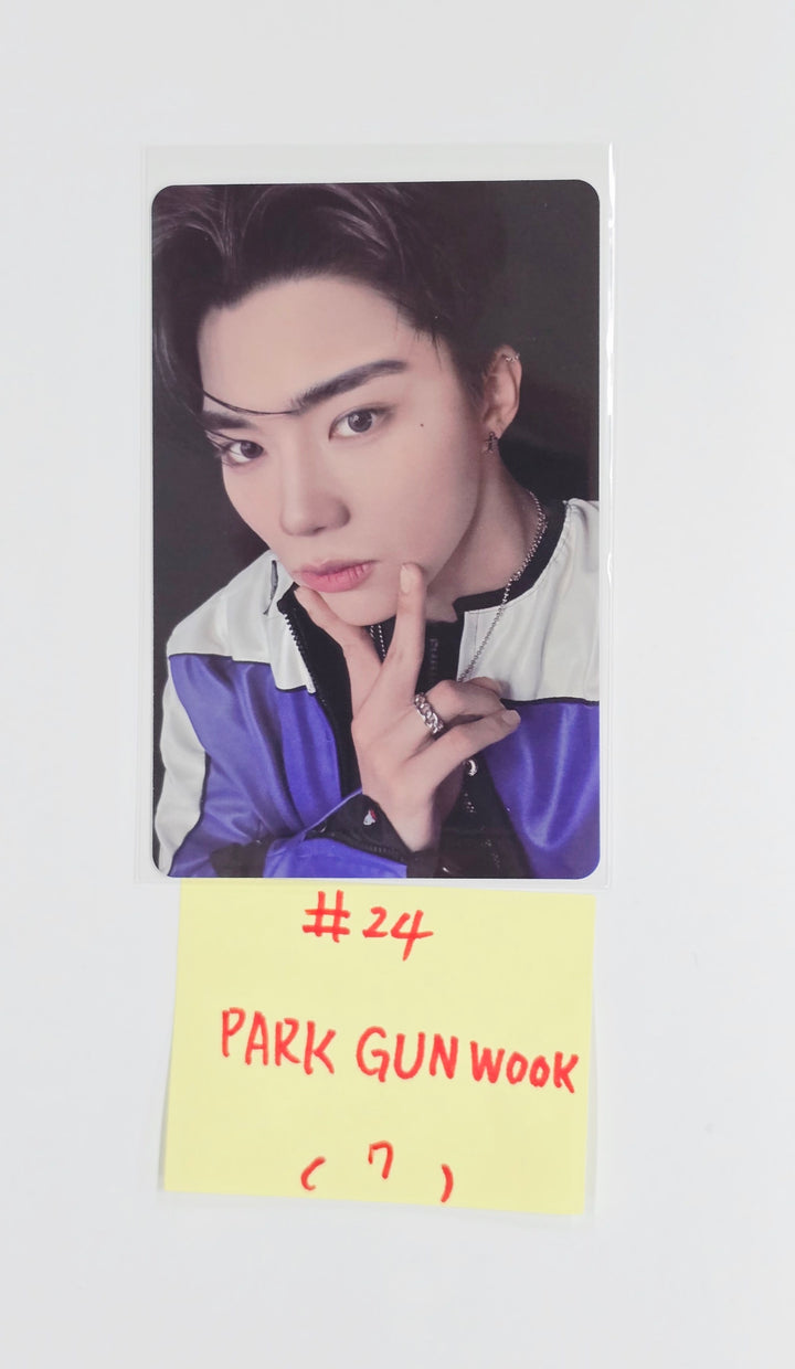 ZEROBASEONE(ZB1) - 2025 ZEROBASEONE World Tour "HERE &amp; NOW" in Seoul Trading Photocard ver.1 [25.10.10]