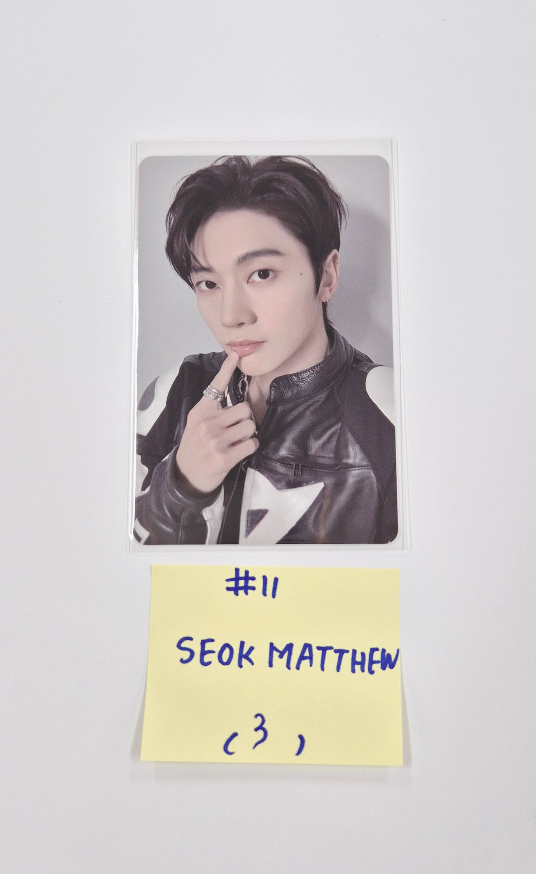 ZEROBASEONE(ZB1) - 2025 ZEROBASEONE World Tour "HERE &amp; NOW" in Seoul Trading Photocard ver.2 [25.10.10]