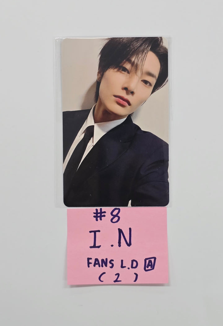 Stray Kids "KARMA" - FANS Shop Lucky Draw Event Photocard (ACCORDION VER.) (Restoked10/30) [25.10.29]
