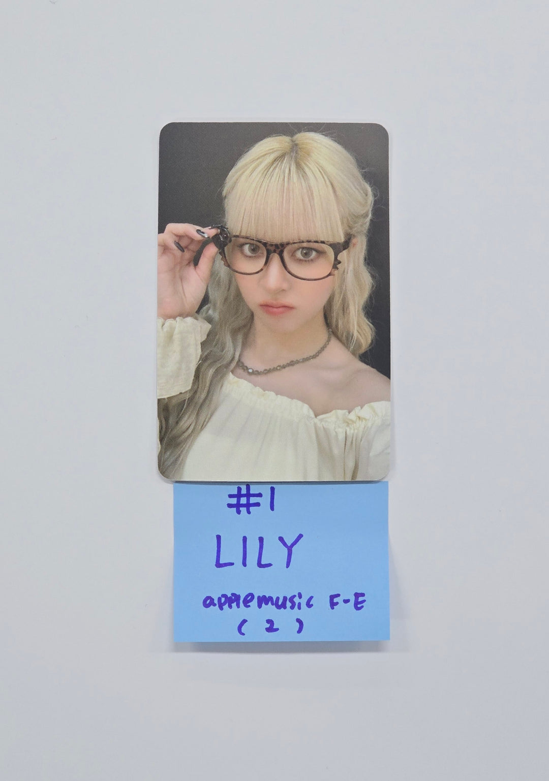 NMIXX "Blue Valentine" - Apple Music Fansign Event Photocard [25.11.04]