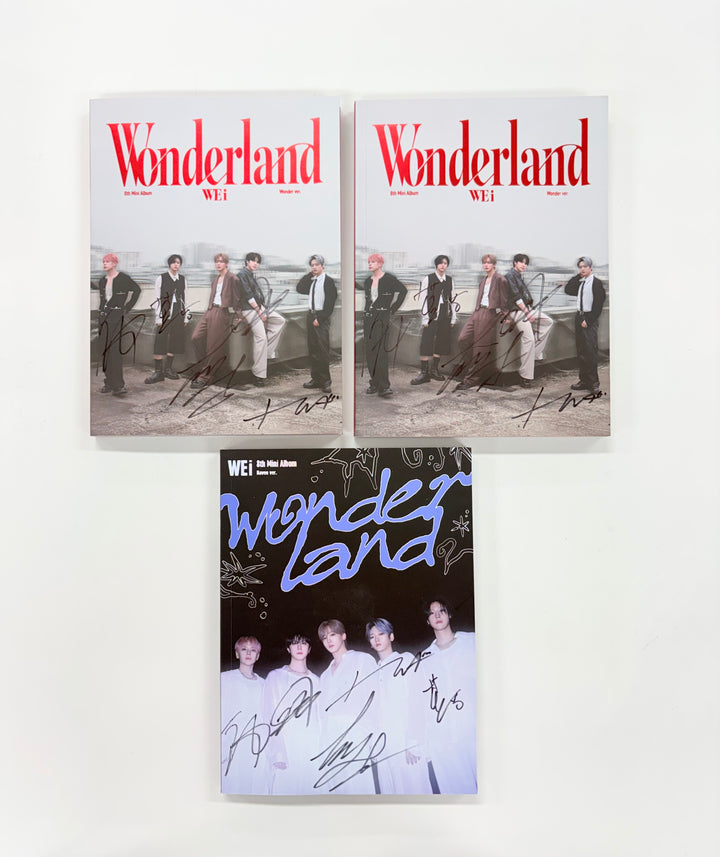 WEi "Wonderland" - Hand Autographed(Signed) Promo Album [25.11.07]