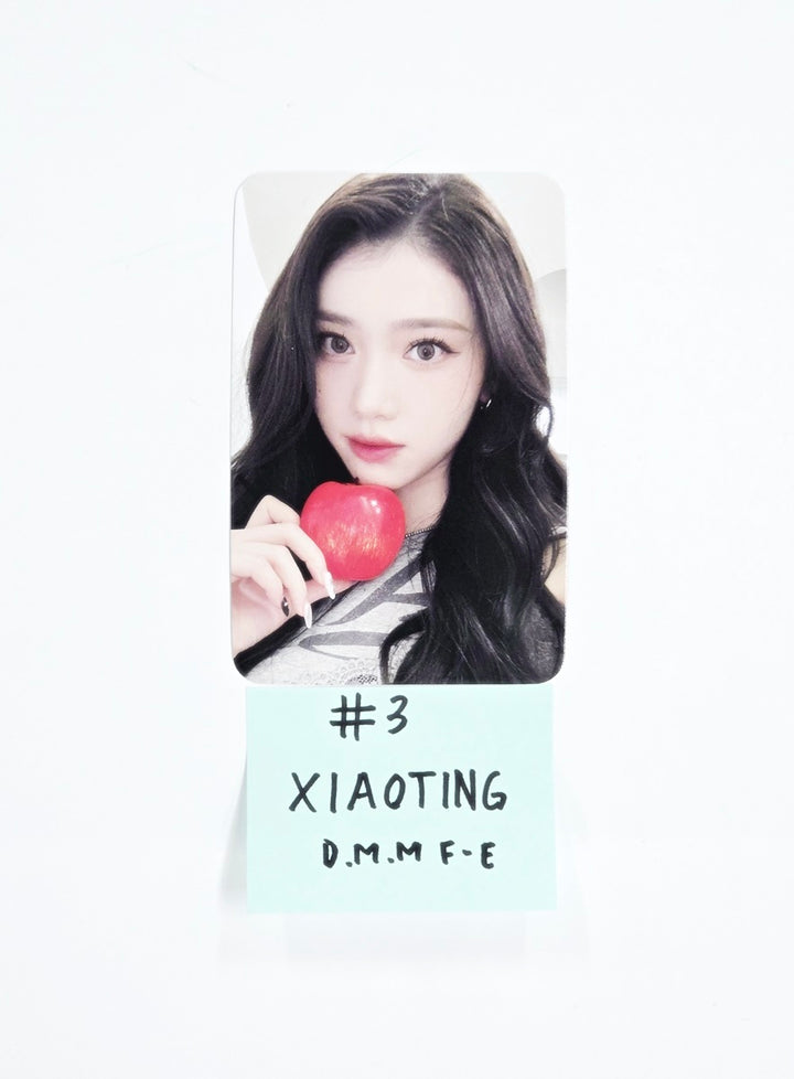 Kep1er "BUBBLE GUM" - Dear My Muse Fansign Event Photocard [25.11.10]